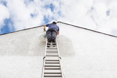 Peinture extérieure à Beaumont-en-Véron — façades et ravalement